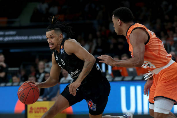 传奇球员穿 传奇球员穿