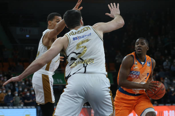 最终扭转了 最终扭转了