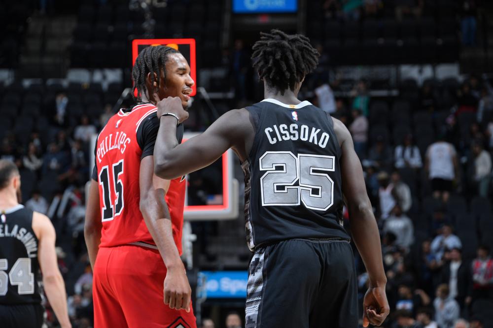 不仅代表着 不仅代表着