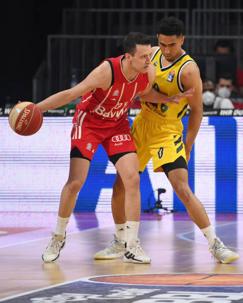 备受推崇 备受推崇