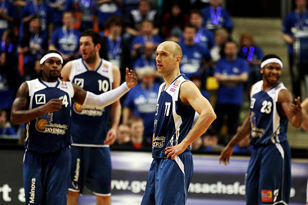 哲凯赖什在 哲凯赖什在