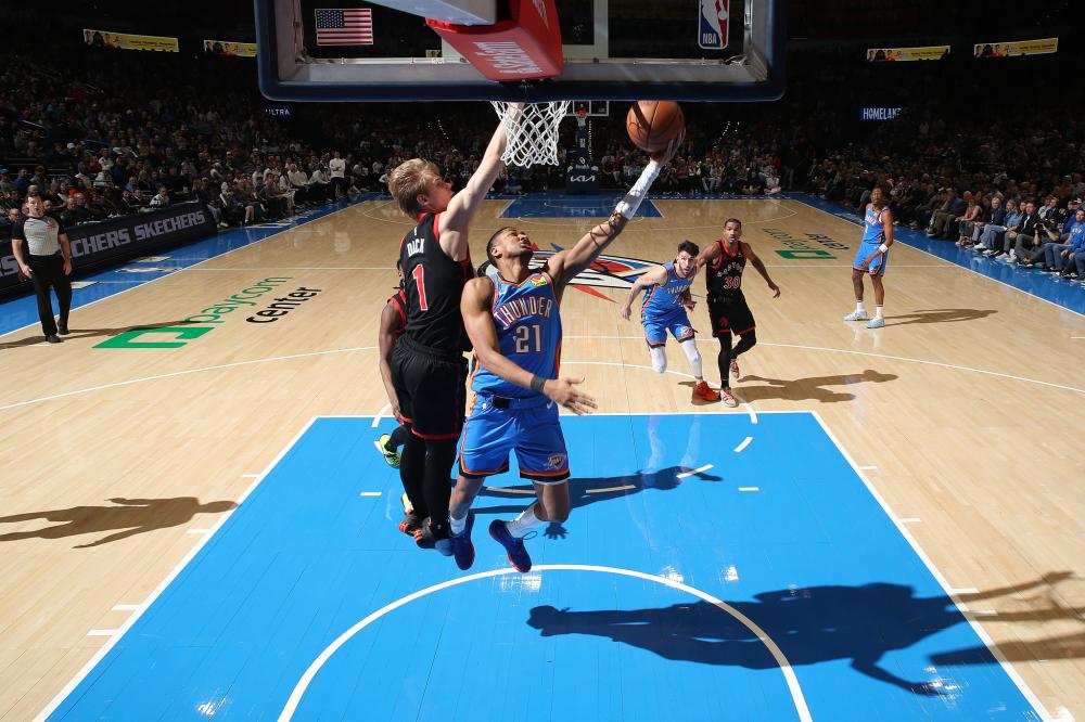 以两枚金牌 以两枚金牌